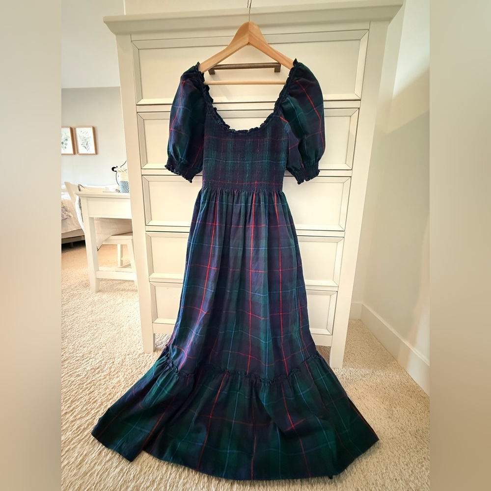 Hill House Home The Louisa Nap Dress in Midnight Tartan。size S